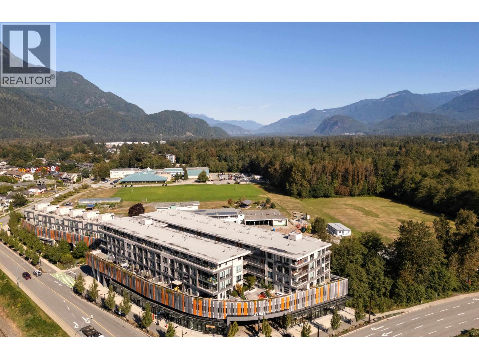 420 38362 BUCKLEY AVENUE, Squamish
