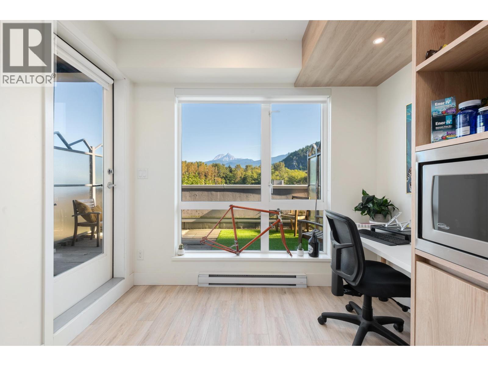 420 38362 BUCKLEY AVENUE, Squamish