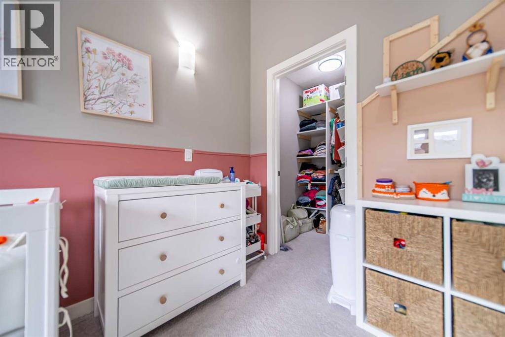 Single Family House for Sale in   Bowness Road NW Montgomery Calgary 