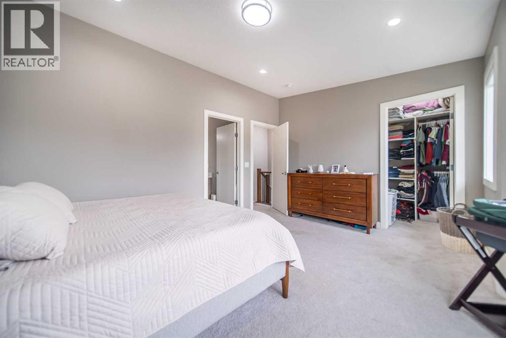 Single Family House for Sale in   Bowness Road NW Montgomery Calgary 