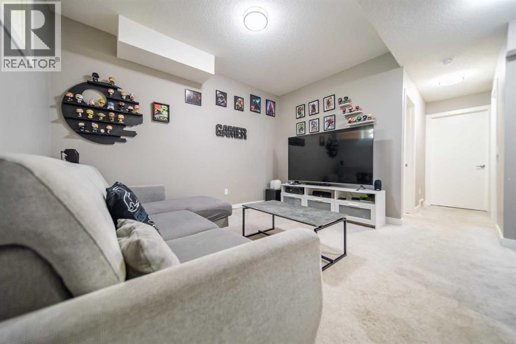 Single Family House for Sale in   Bowness Road NW Montgomery Calgary 