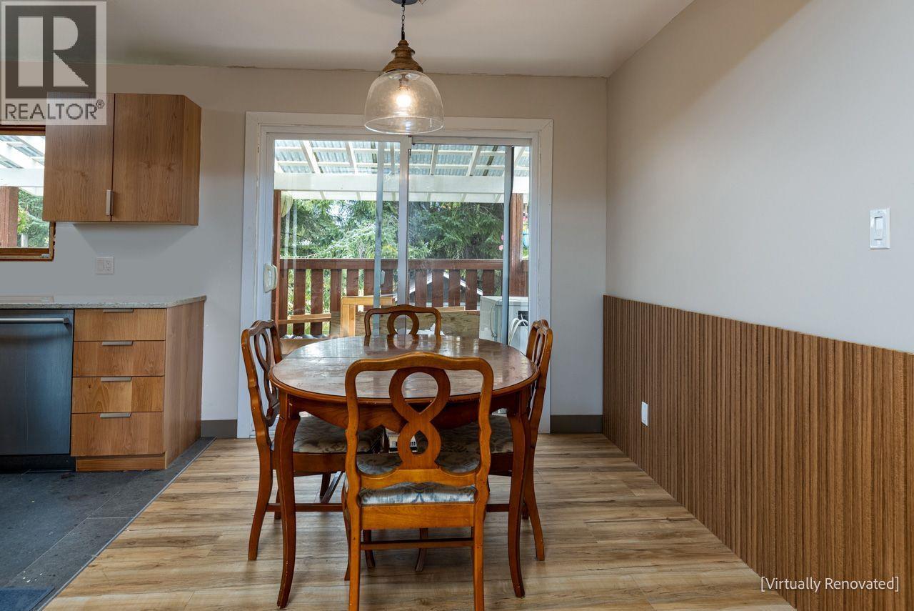 2806 EBY Street, Terrace