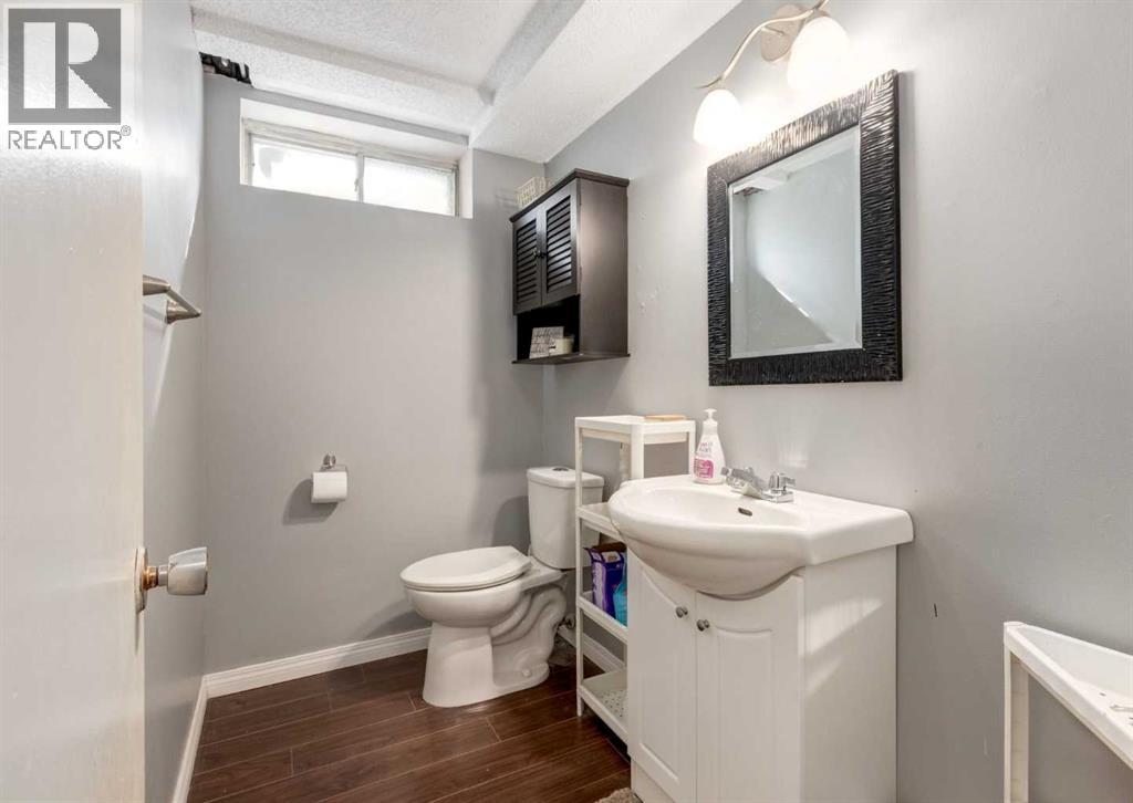 Multi-family House Bungalow for Sale in  Allandale Close SE Acadia Calgary 