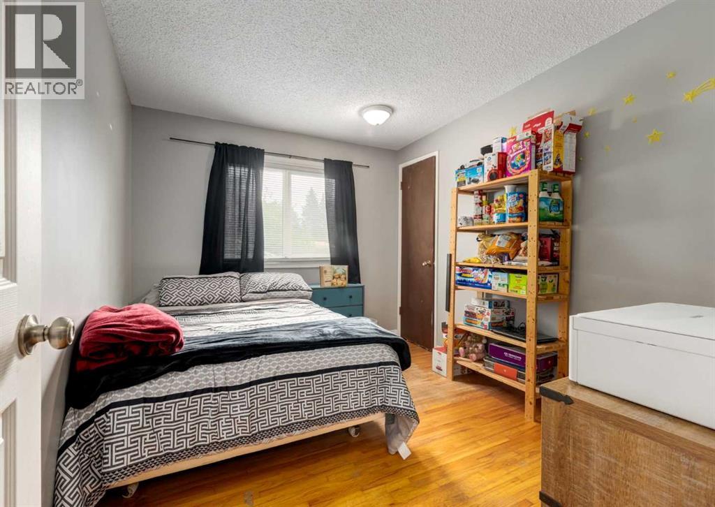 Multi-family House Bungalow for Sale in  Allandale Close SE Acadia Calgary 