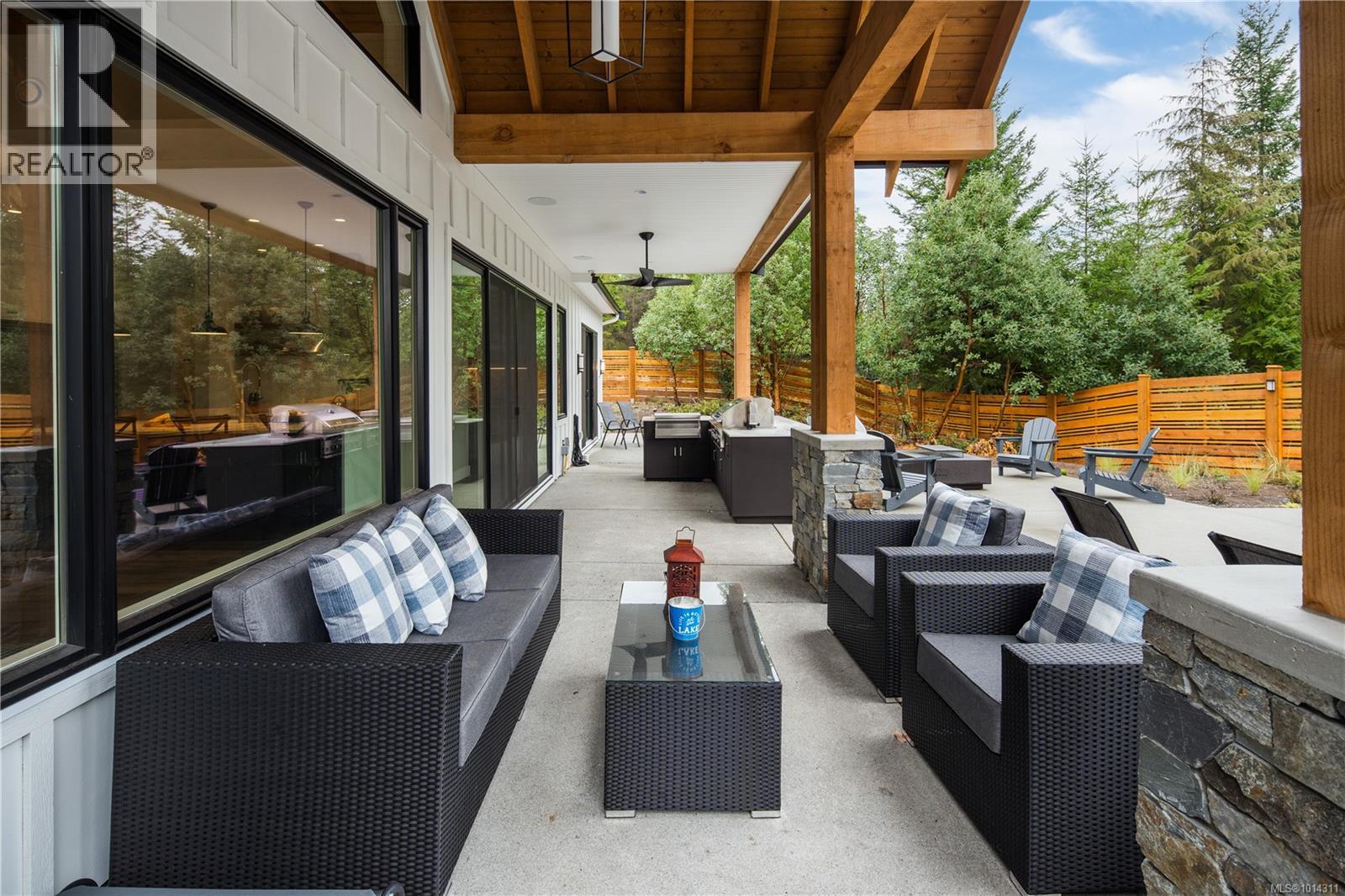 4572 BECKINGHAM Rd, Metchosin