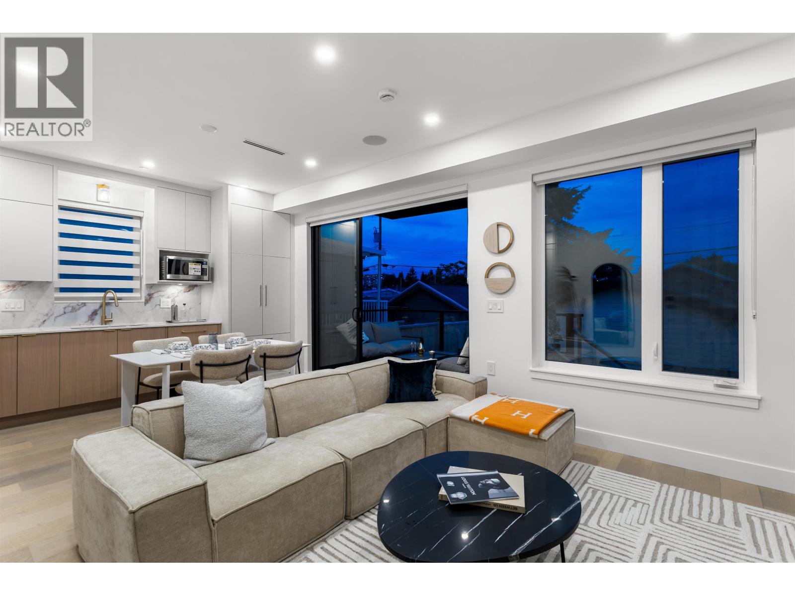 2 4176 BALKAN STREET, Vancouver
