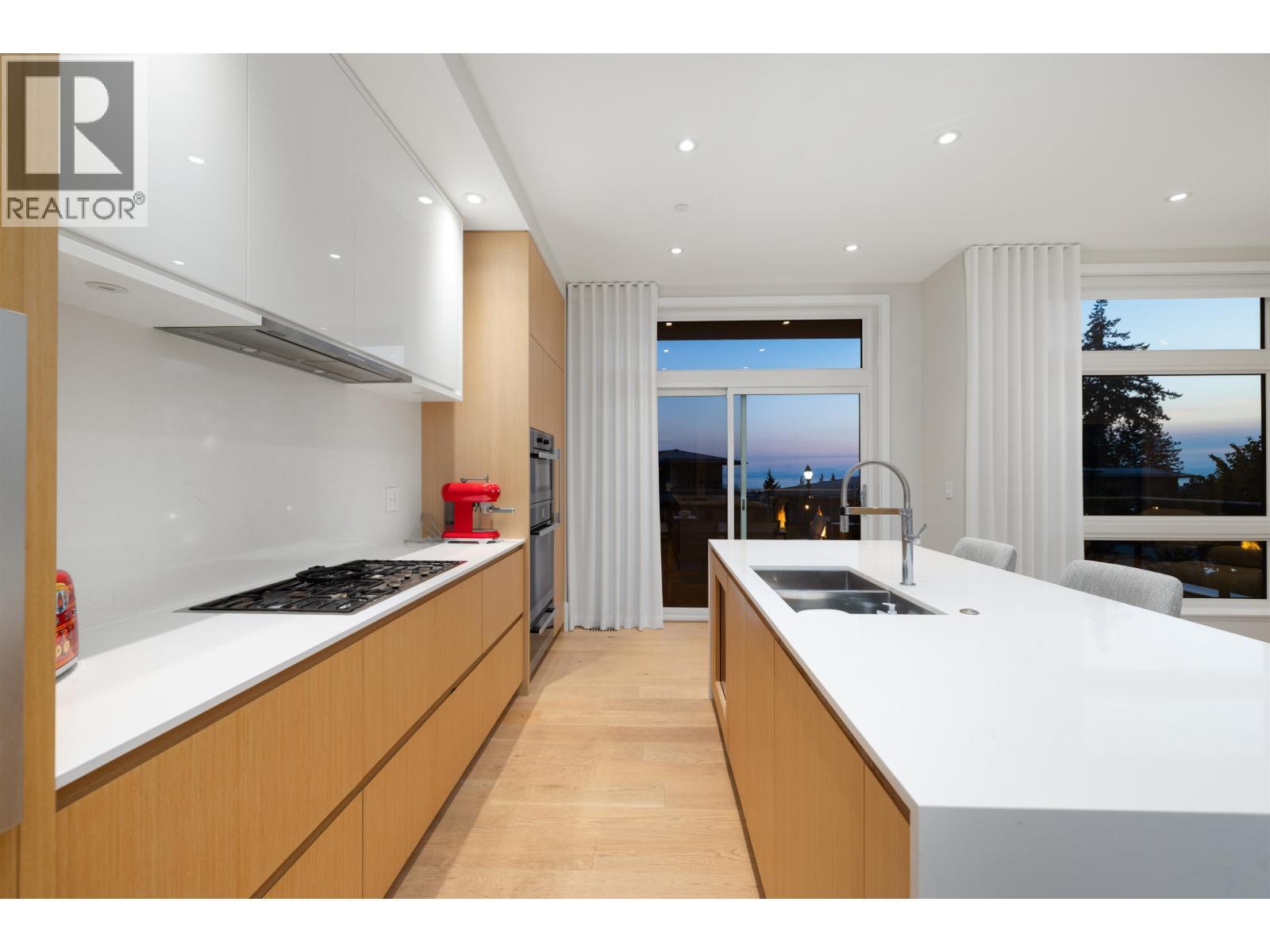 2993 BURFIELD PLACE, West Vancouver