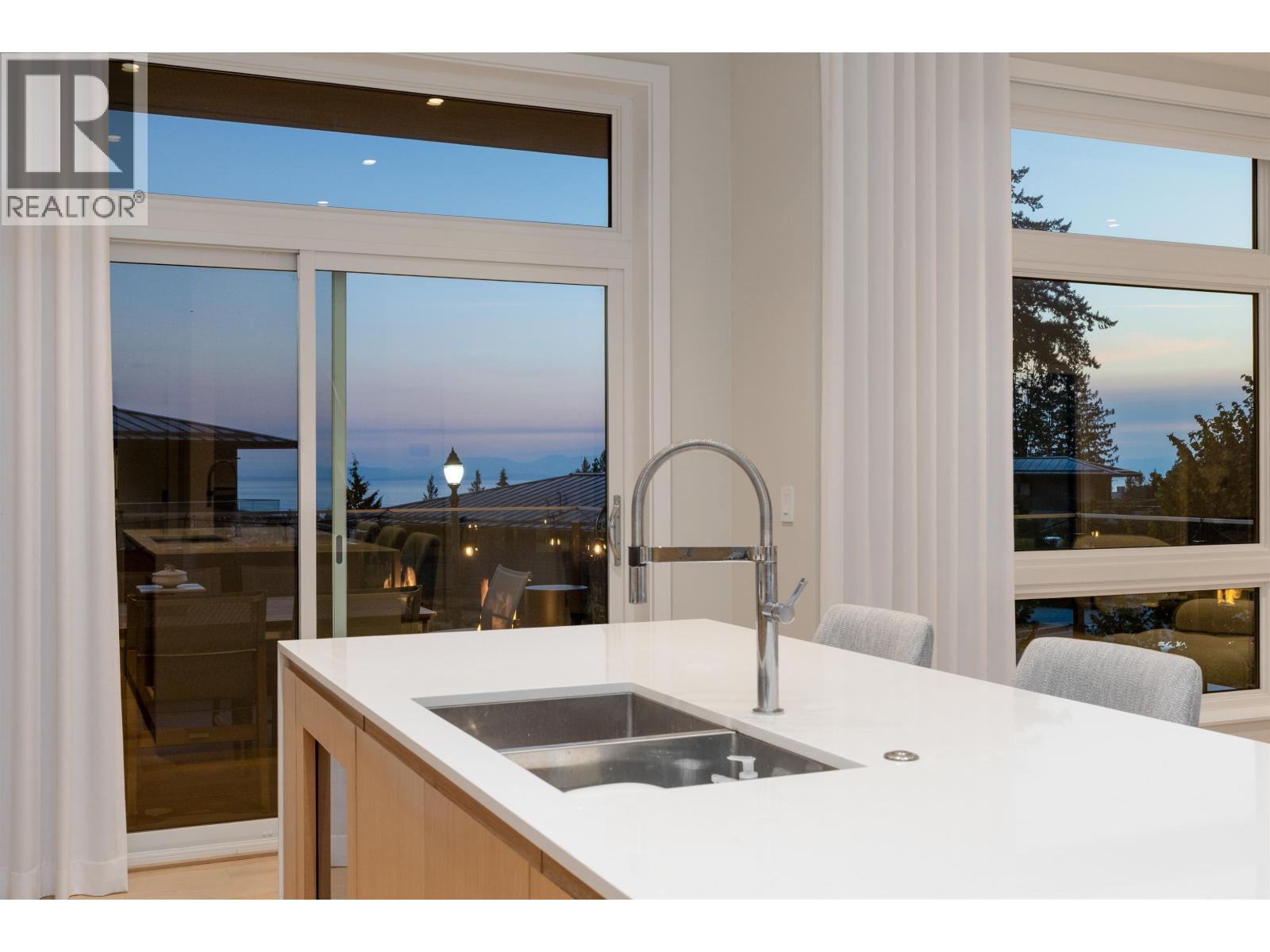 2993 BURFIELD PLACE, West Vancouver