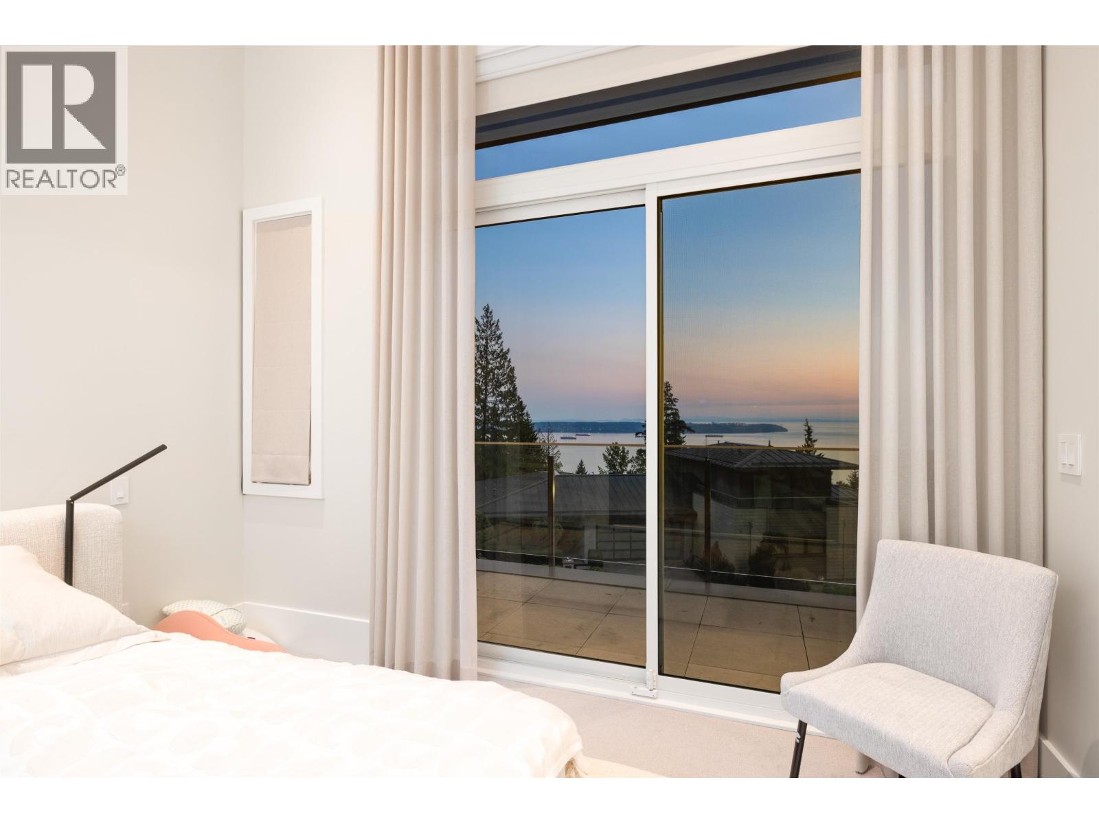 2993 BURFIELD PLACE, West Vancouver