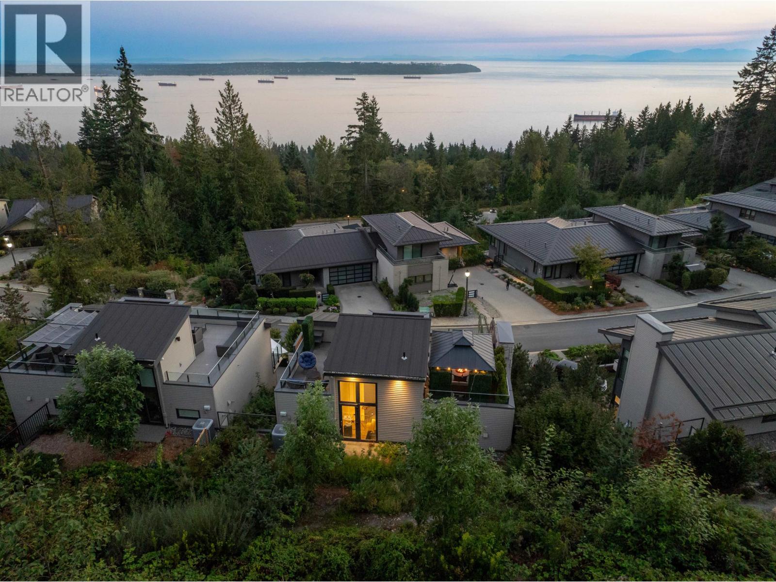 2993 BURFIELD PLACE, West Vancouver
