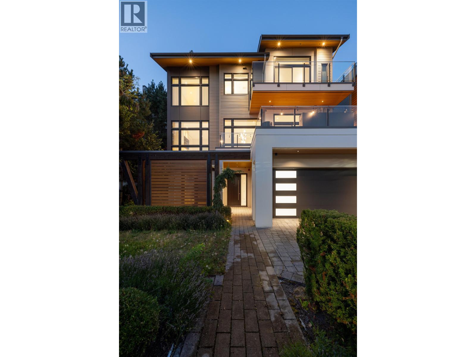 2993 BURFIELD PLACE, West Vancouver