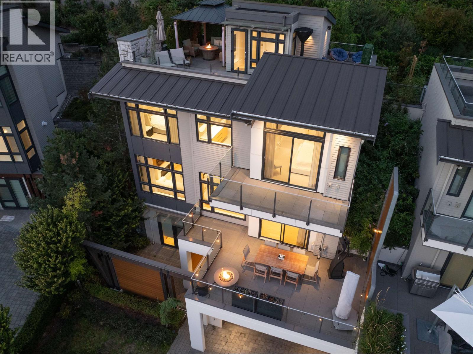 2993 BURFIELD PLACE, West Vancouver