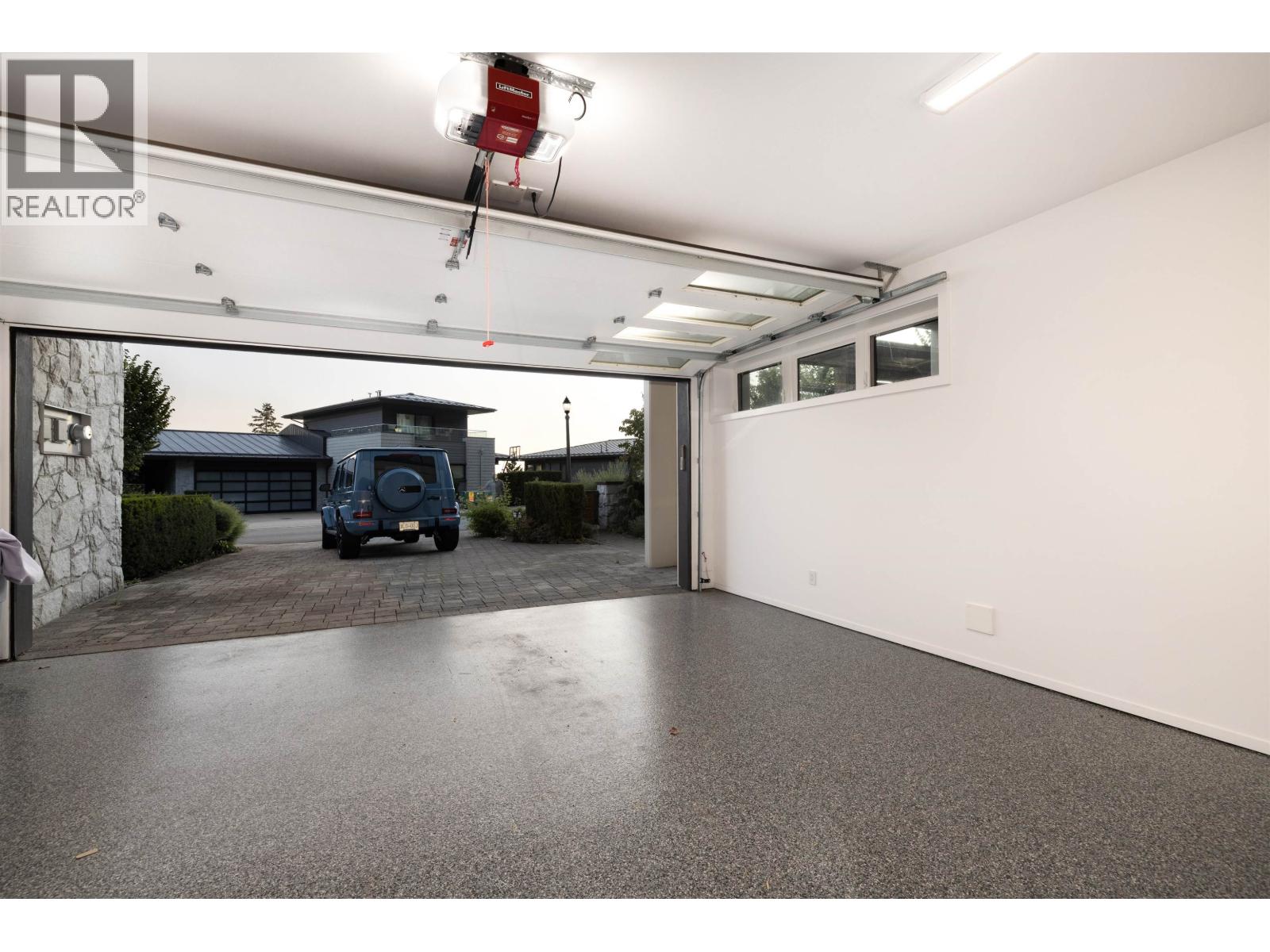 2993 BURFIELD PLACE, West Vancouver