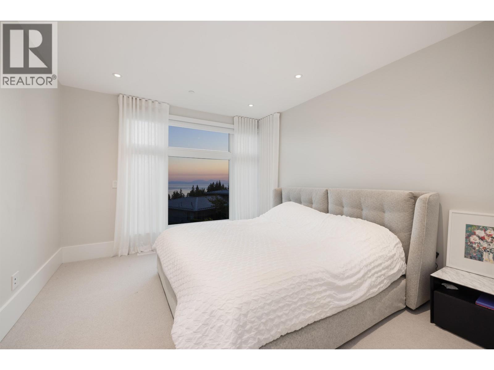 2993 BURFIELD PLACE, West Vancouver