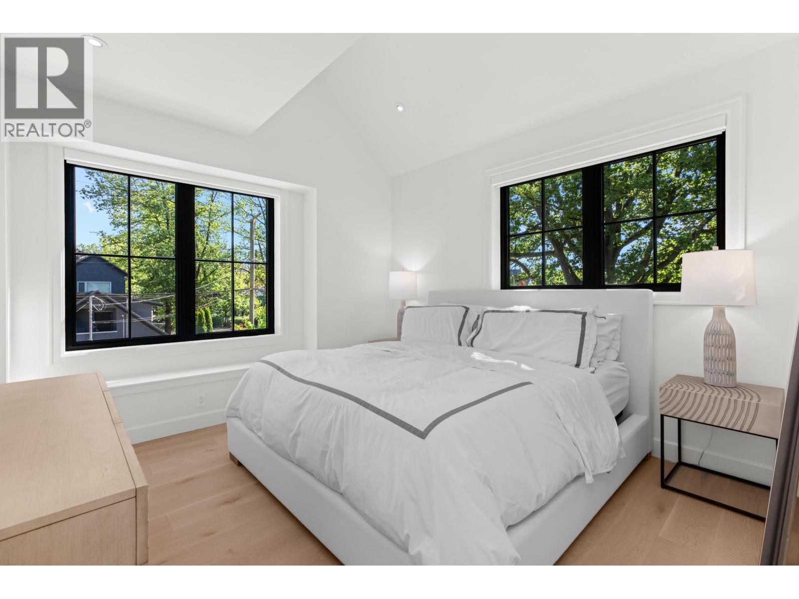 2720 STEPHENS STREET, Vancouver