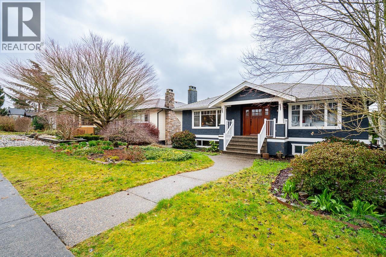 613 E 7TH STREET, North Vancouver