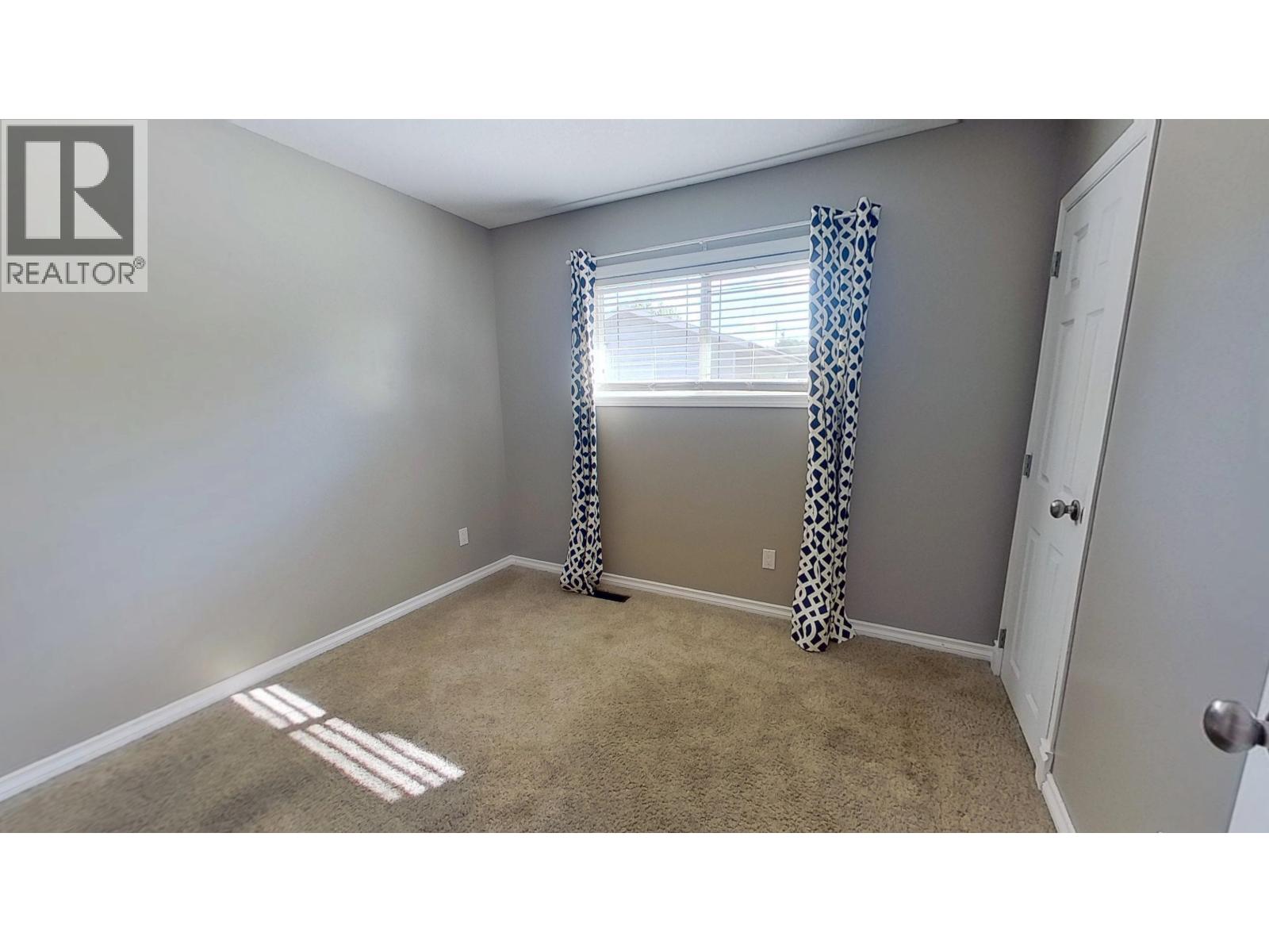 9407 112 AVENUE, Fort St. John