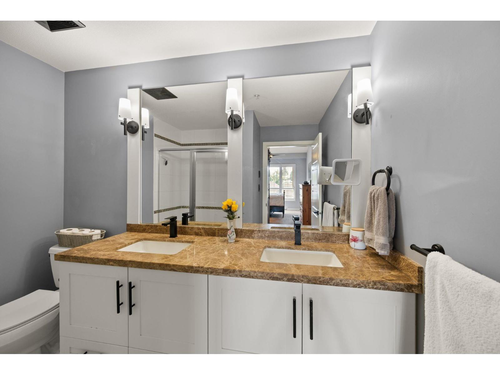 409 23215 BILLY BROWN ROAD, Langley