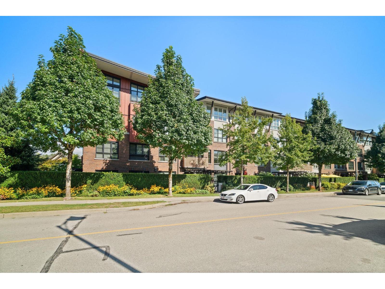 409 23215 BILLY BROWN ROAD, Langley