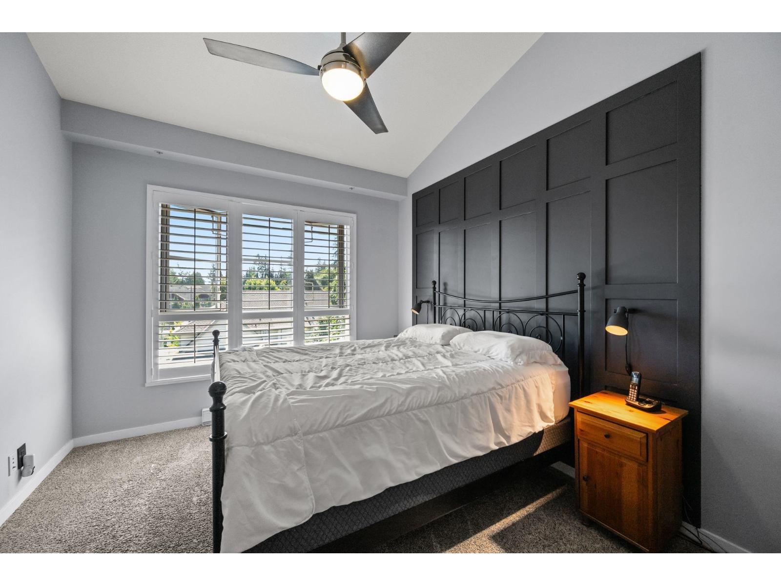 409 23215 BILLY BROWN ROAD, Langley