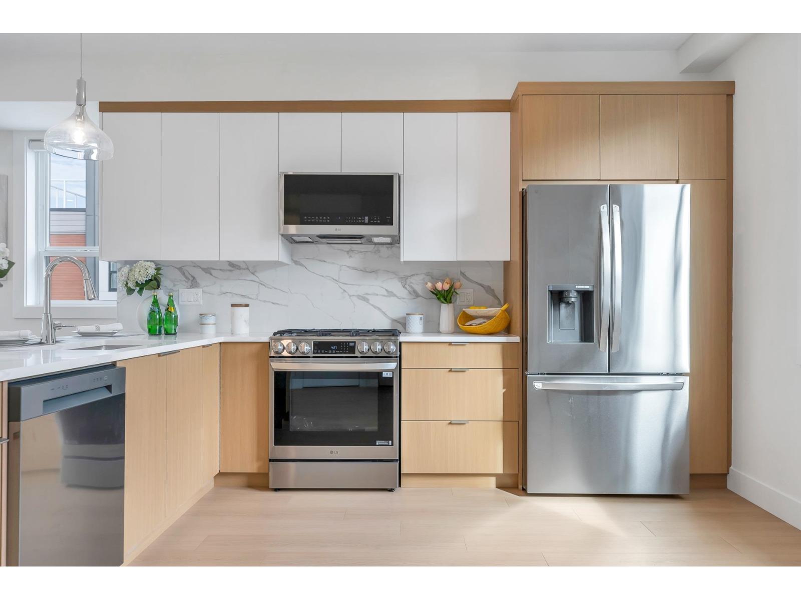 11 6983 204 STREET, Langley