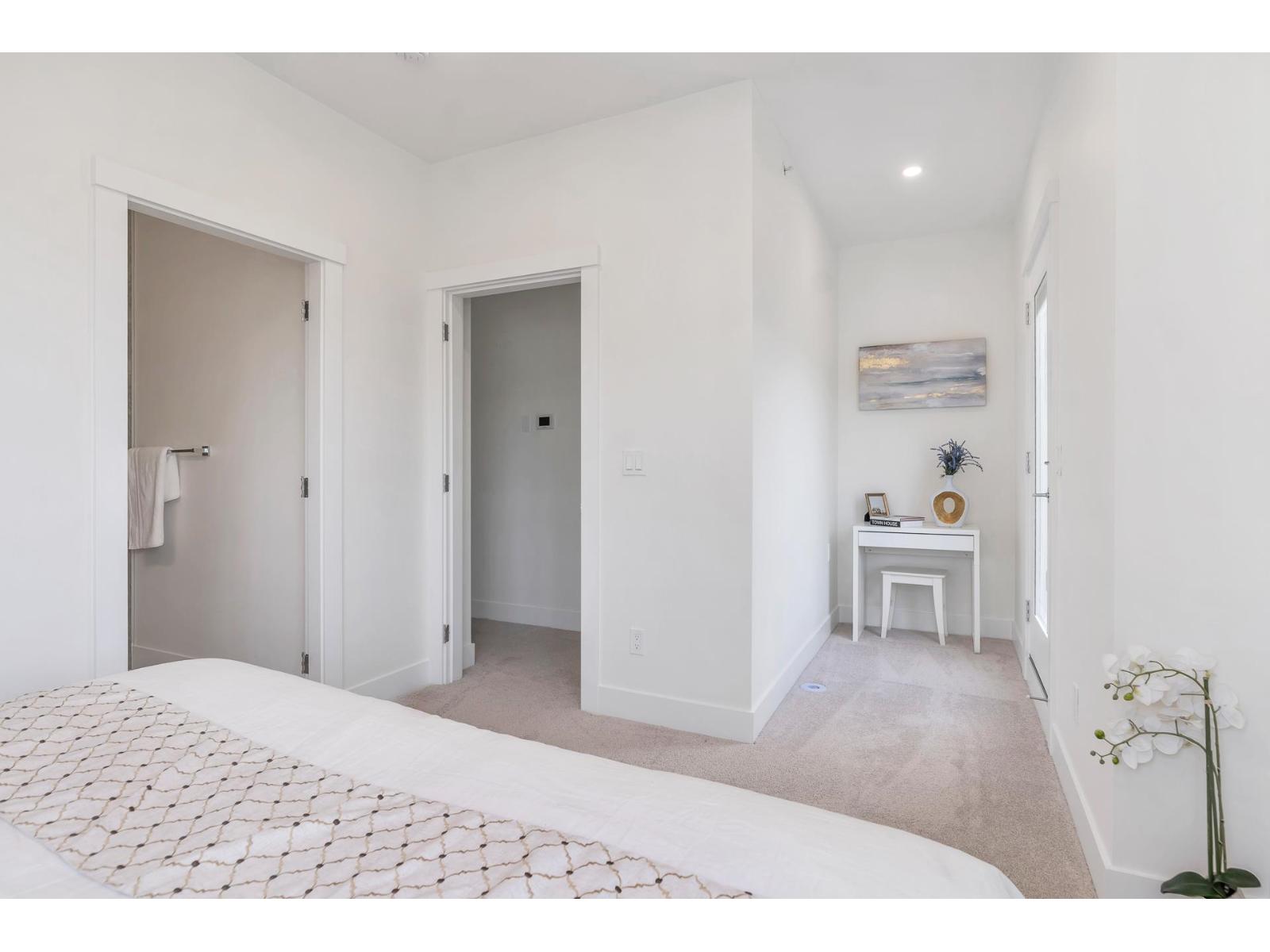 11 6983 204 STREET, Langley