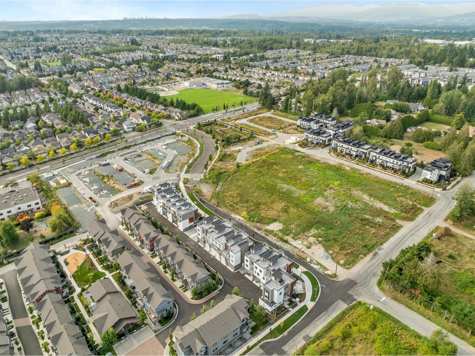 11 6983 204 STREET, Langley