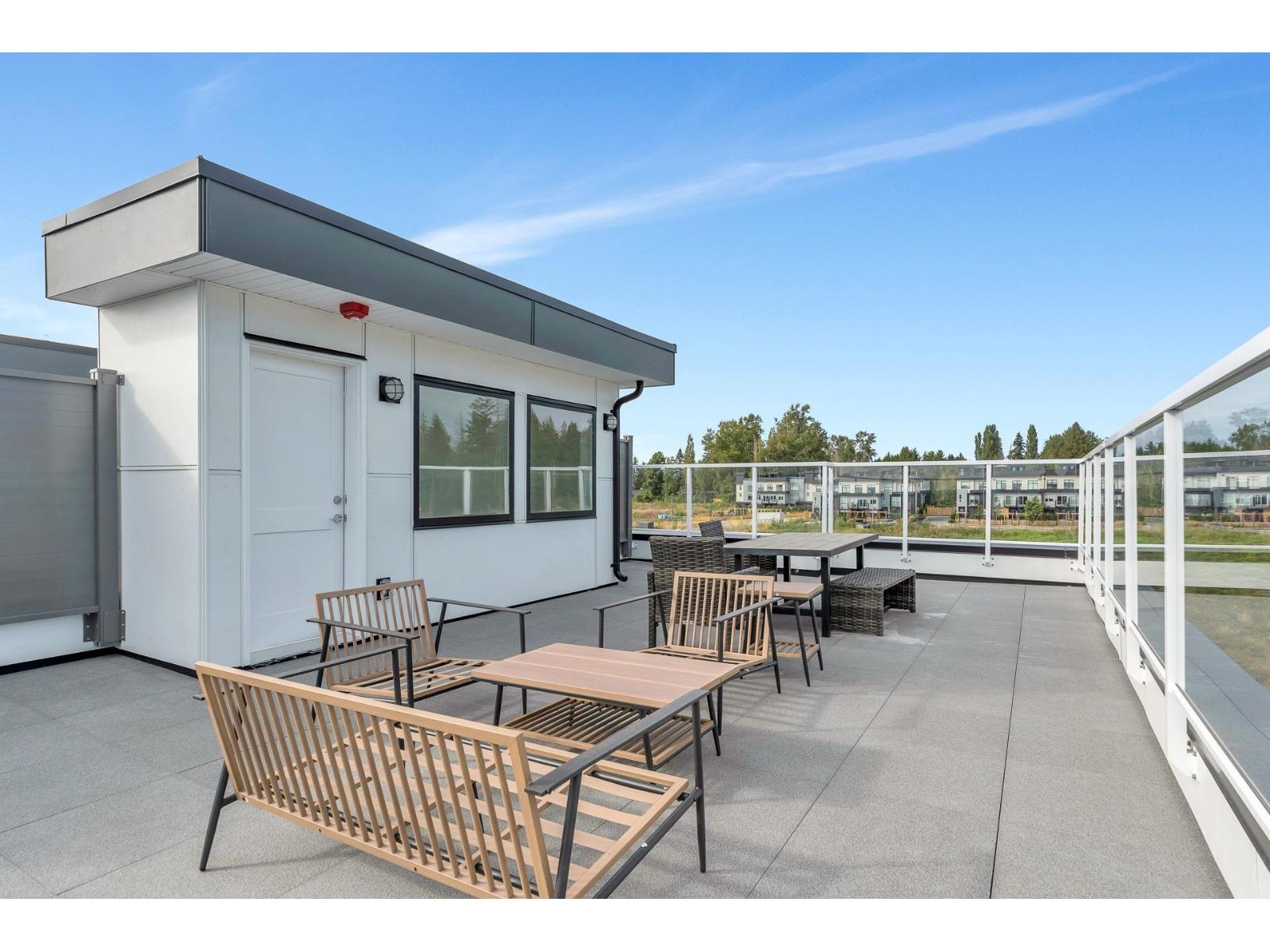 11 6983 204 STREET, Langley