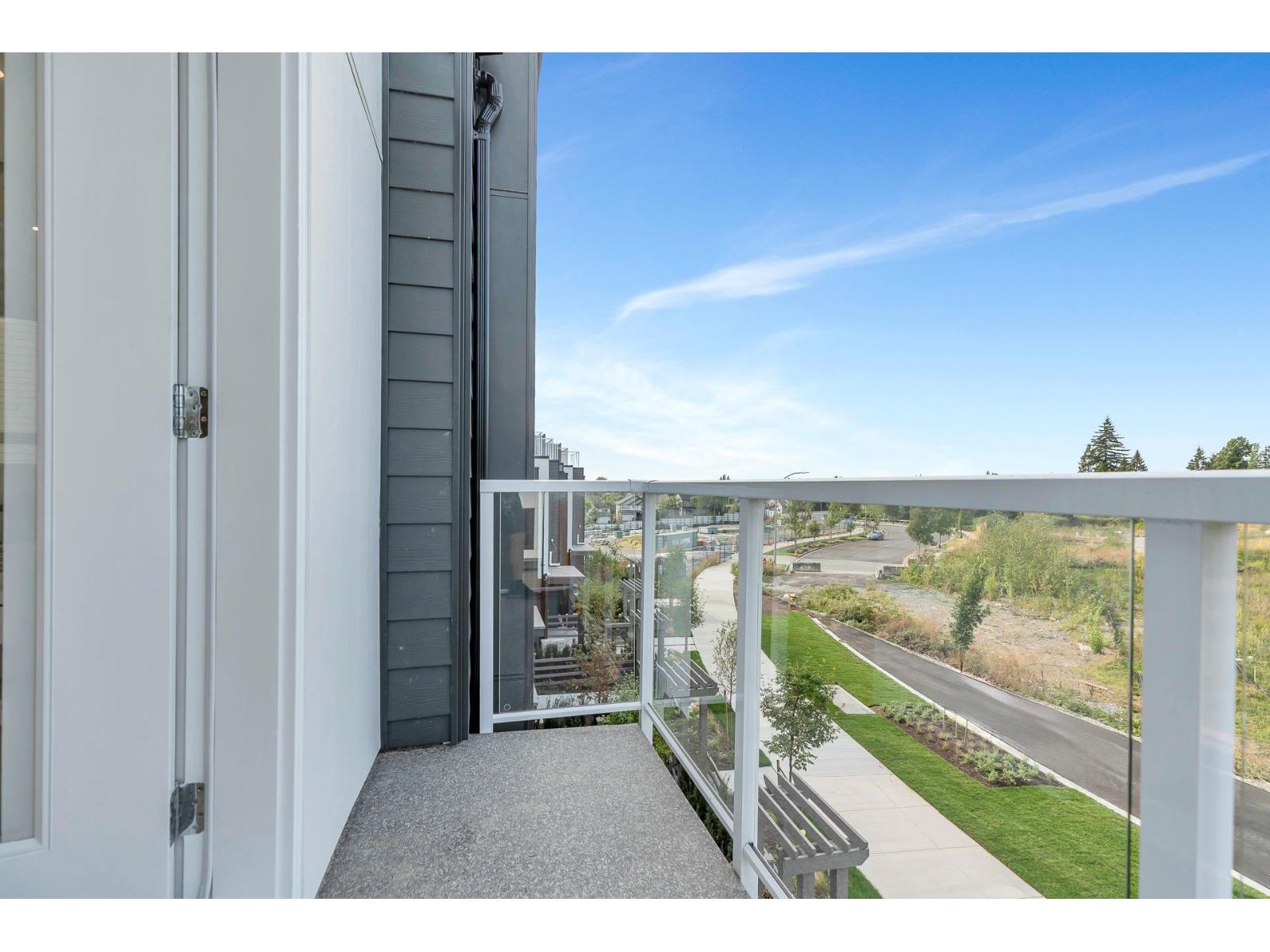 11 6983 204 STREET, Langley