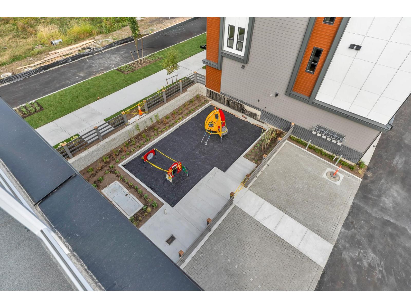 11 6983 204 STREET, Langley