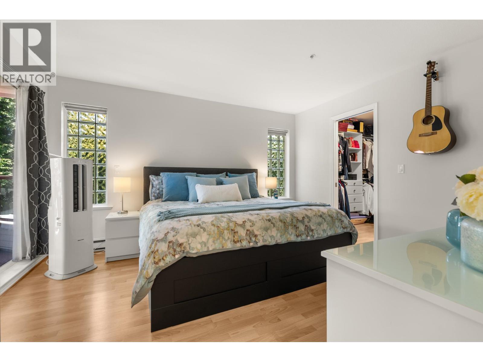 213 1999 SUFFOLK AVENUE, Port Coquitlam