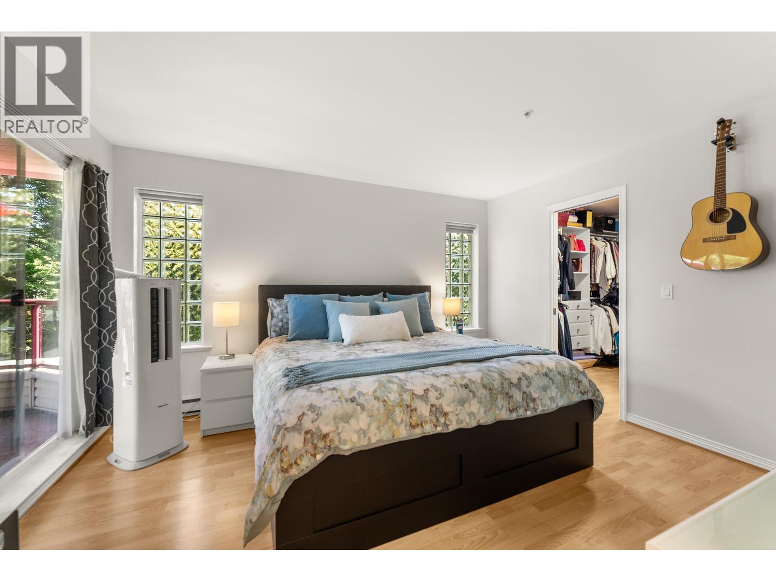 213 1999 SUFFOLK AVENUE, Port Coquitlam