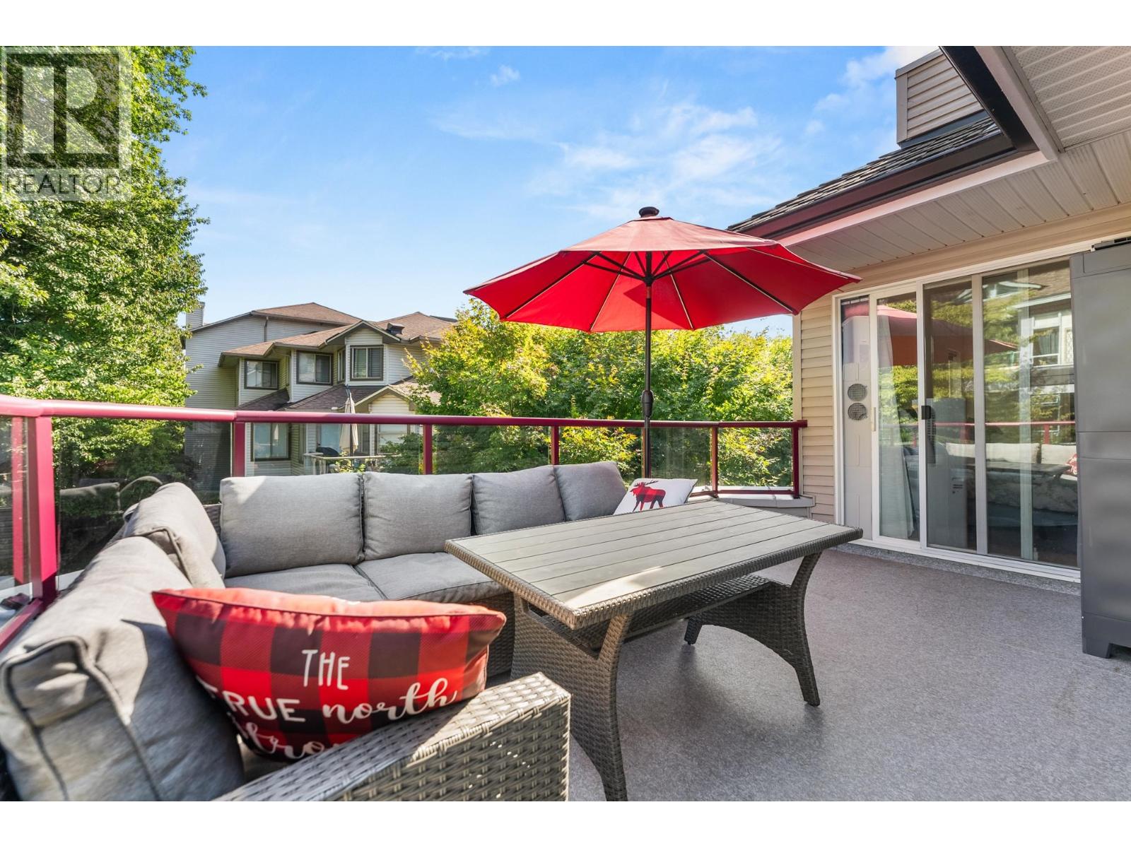 213 1999 SUFFOLK AVENUE, Port Coquitlam