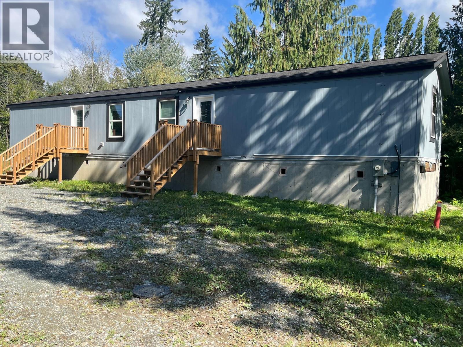 25511 DEWDNEY TRUNK ROAD, Maple Ridge