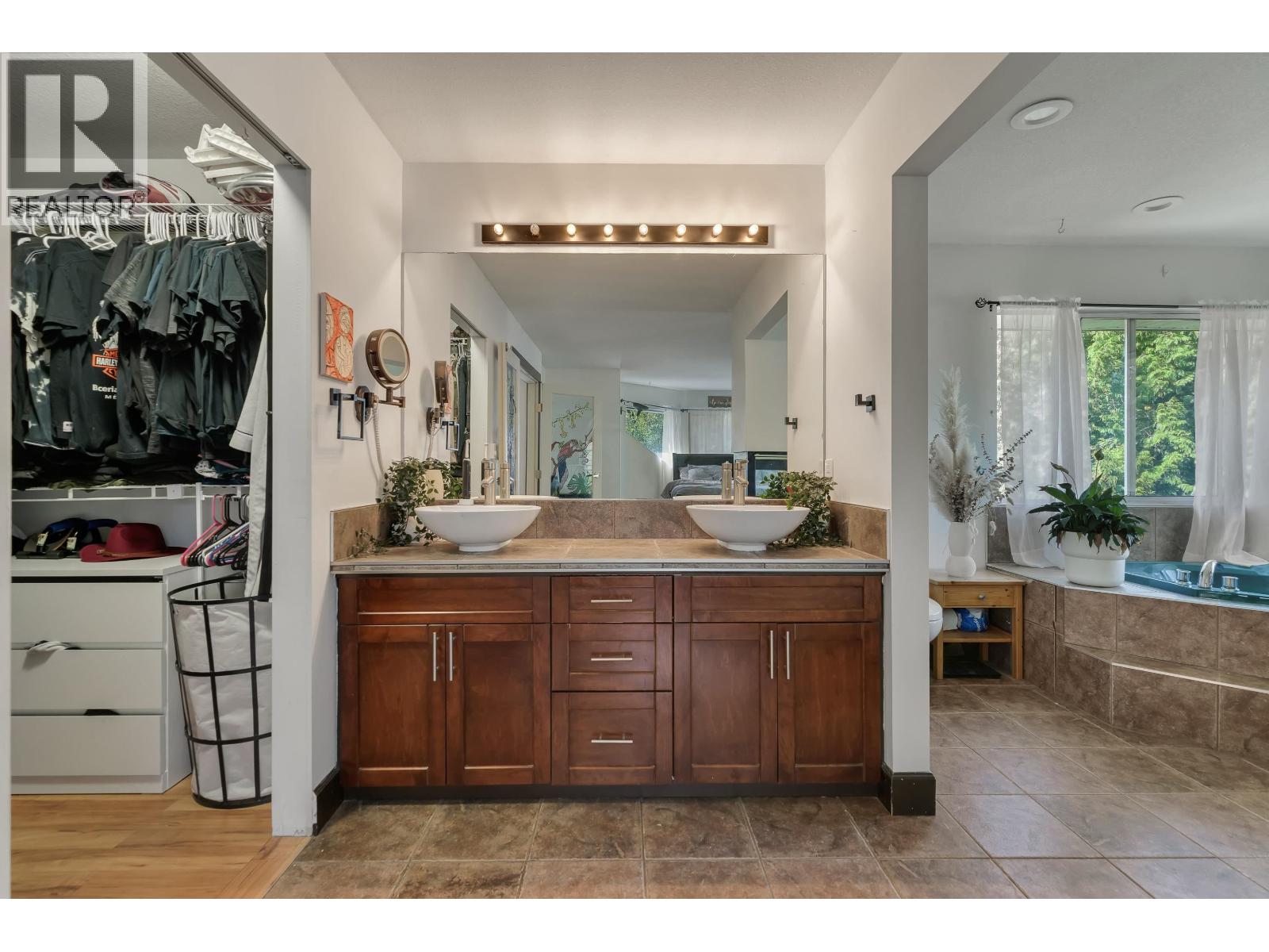 15227 SHERIDAN DRIVE, Pitt Meadows