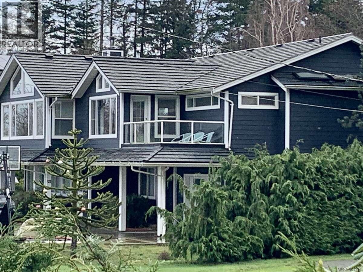 321 Wireless Rd, Comox