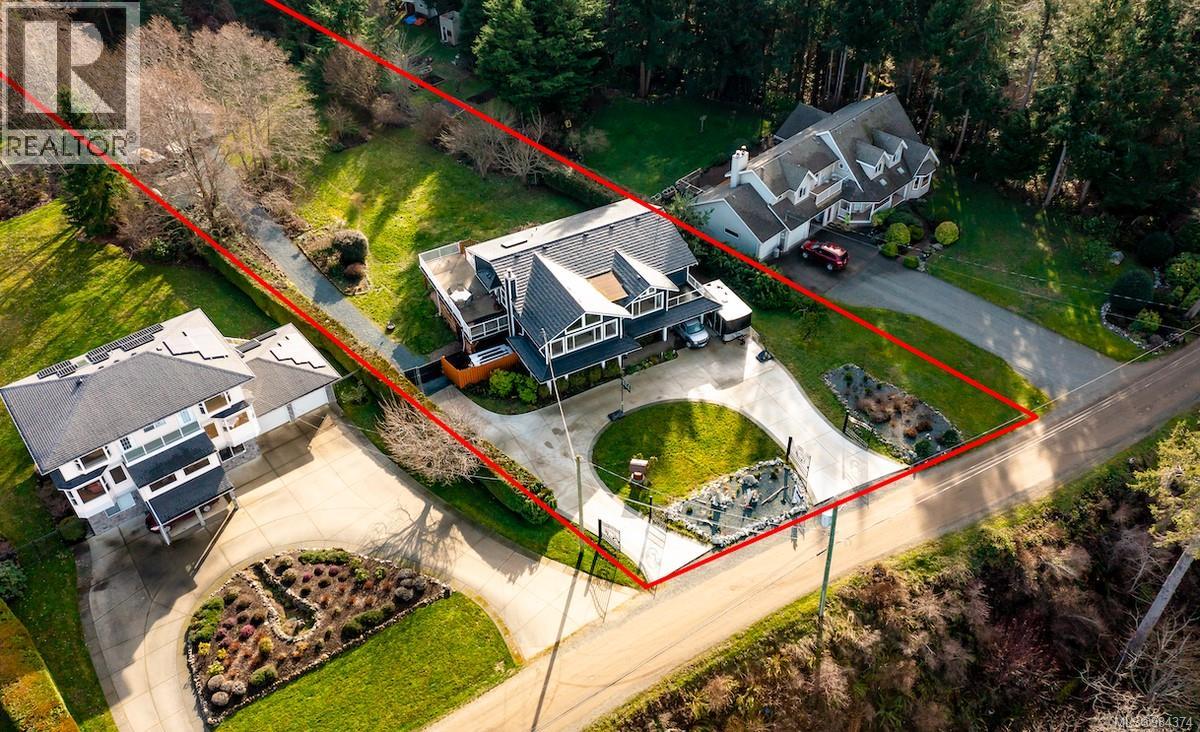 321 Wireless Rd, Comox