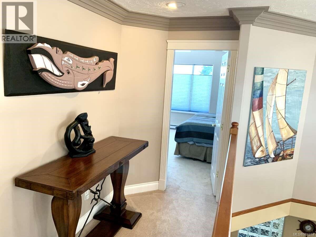 321 Wireless Rd, Comox