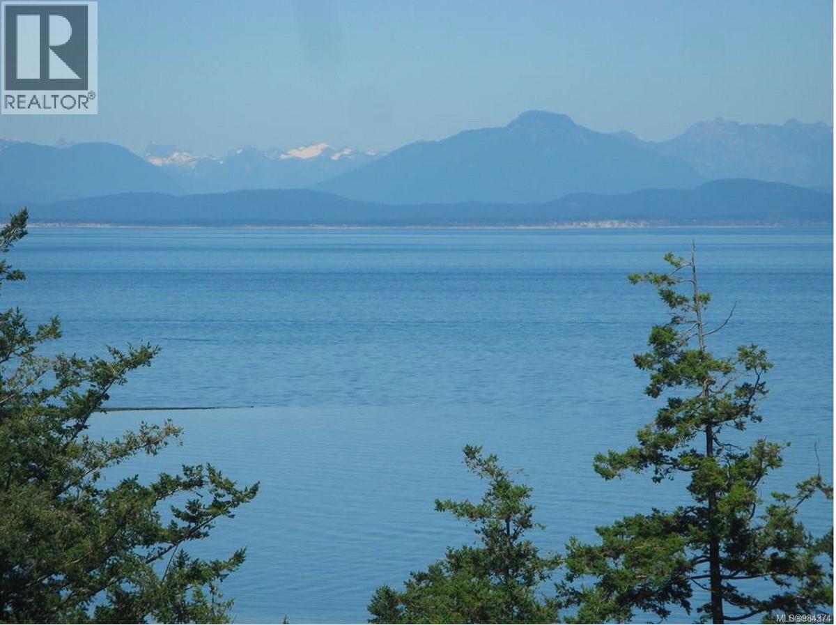 321 Wireless Rd, Comox