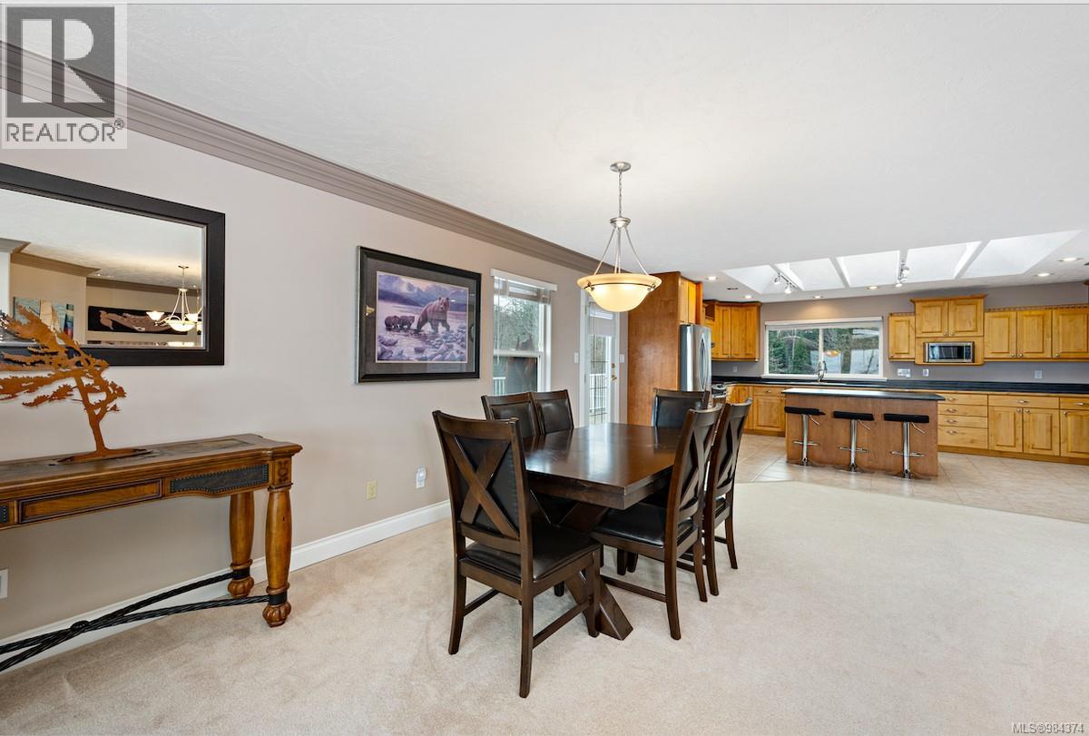 321 Wireless Rd, Comox