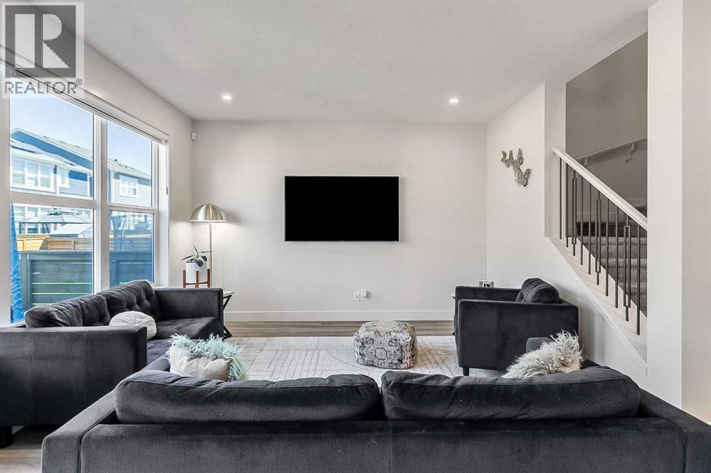 Single Family House for Sale in  Arbour Lake View NW Arbour Lake Calgary 
