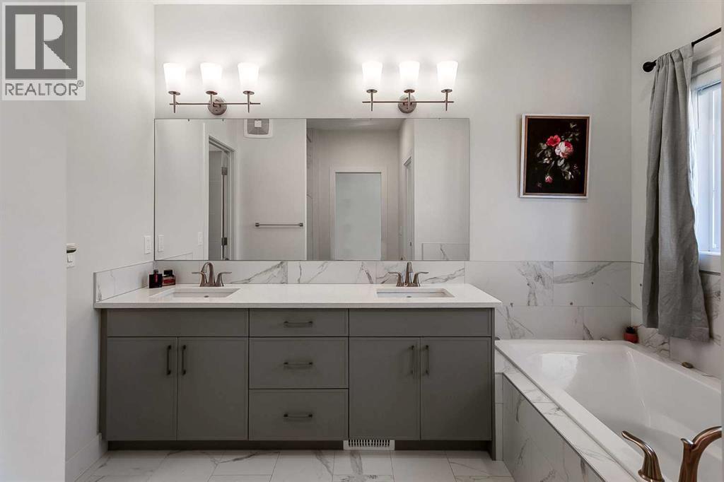 Single Family House for Sale in  Arbour Lake View NW Arbour Lake Calgary 