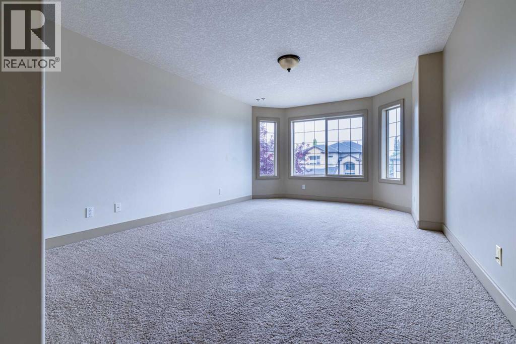 Single Family House for Sale in  Elmont Green SW Springbank Hill Calgary 