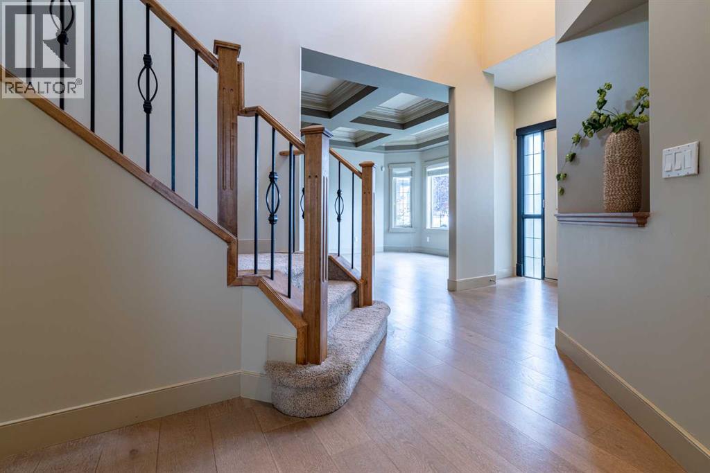 Single Family House for Sale in  Elmont Green SW Springbank Hill Calgary 