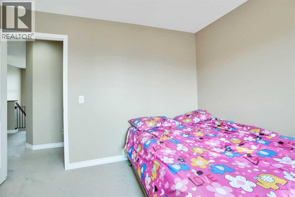 Single Family House for Sale in  Covehaven Terrace NE Coventry Hills Calgary 