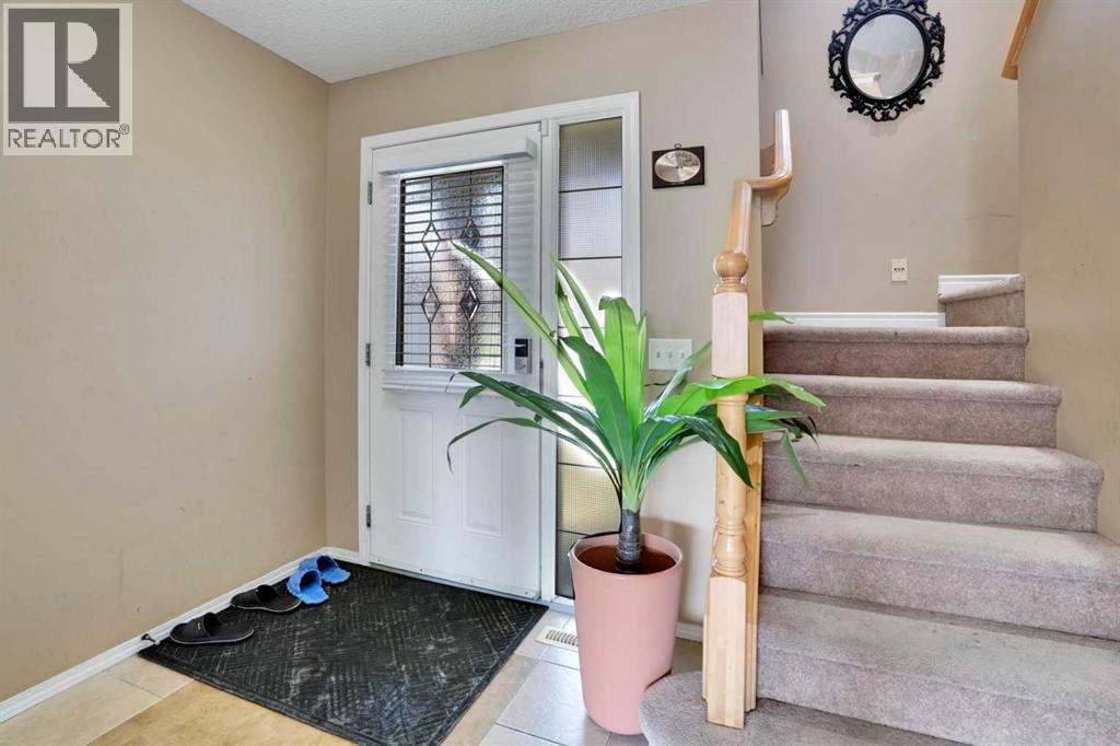 Single Family House for Sale in  Covehaven Terrace NE Coventry Hills Calgary 