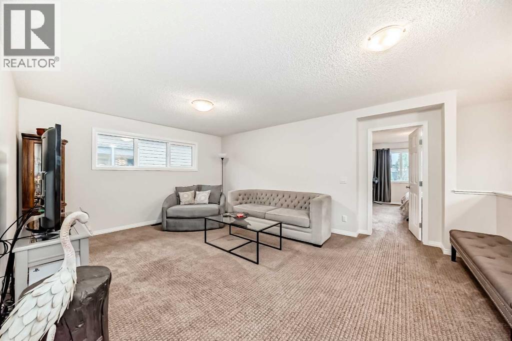 58 Buckskin Way, Cochrane