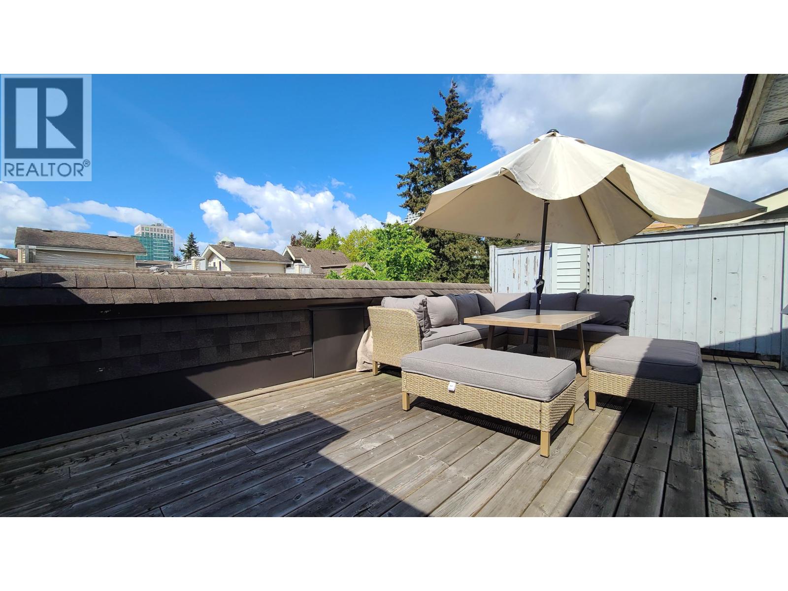 24 7128 STRIDE AVENUE, Burnaby