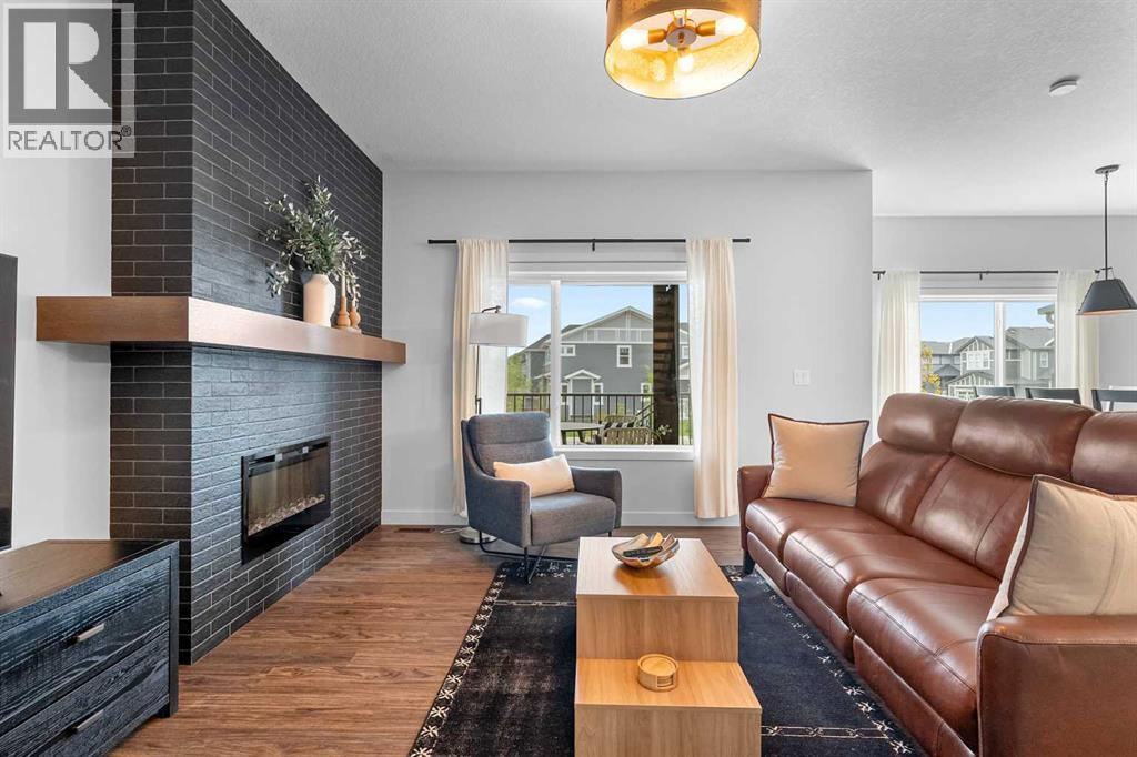 19 Sundown Crescent, Cochrane