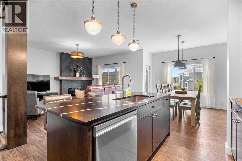 19 Sundown Crescent, Cochrane